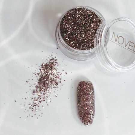 NOVEL Mysterious glitter